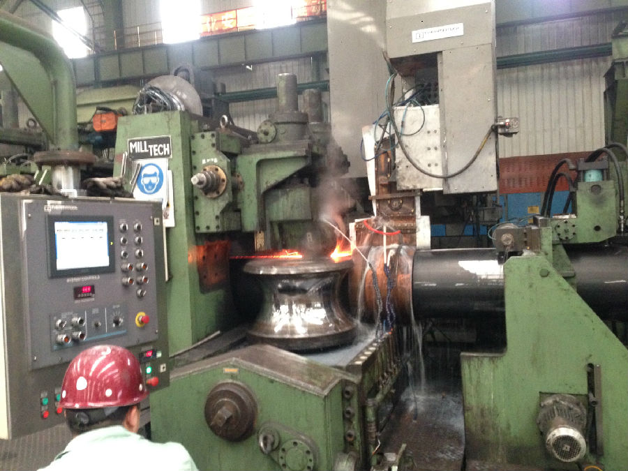 pipe welding.jpg